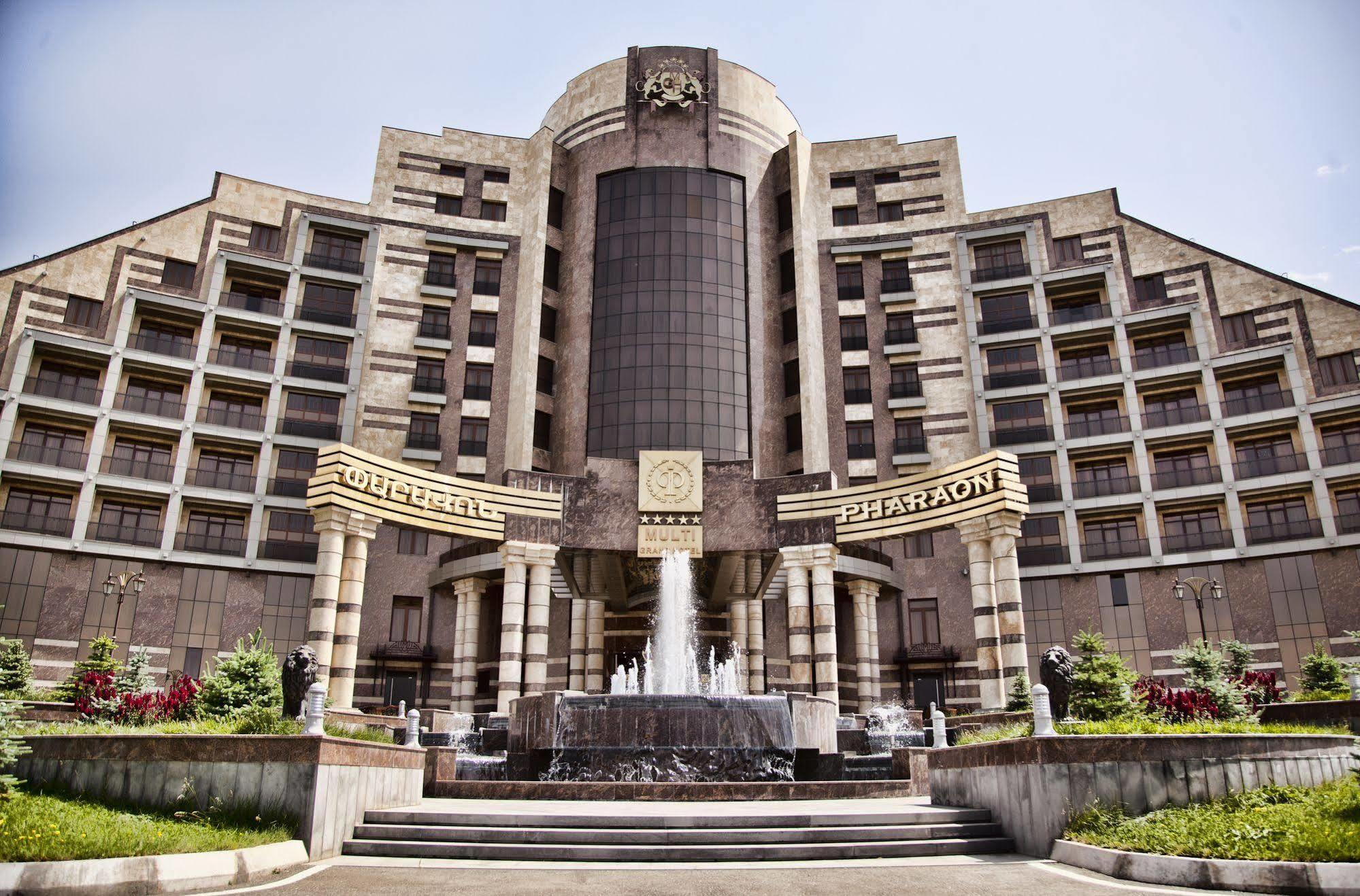 Multi Grand Pharaon Hotel Ptghni Exterior photo